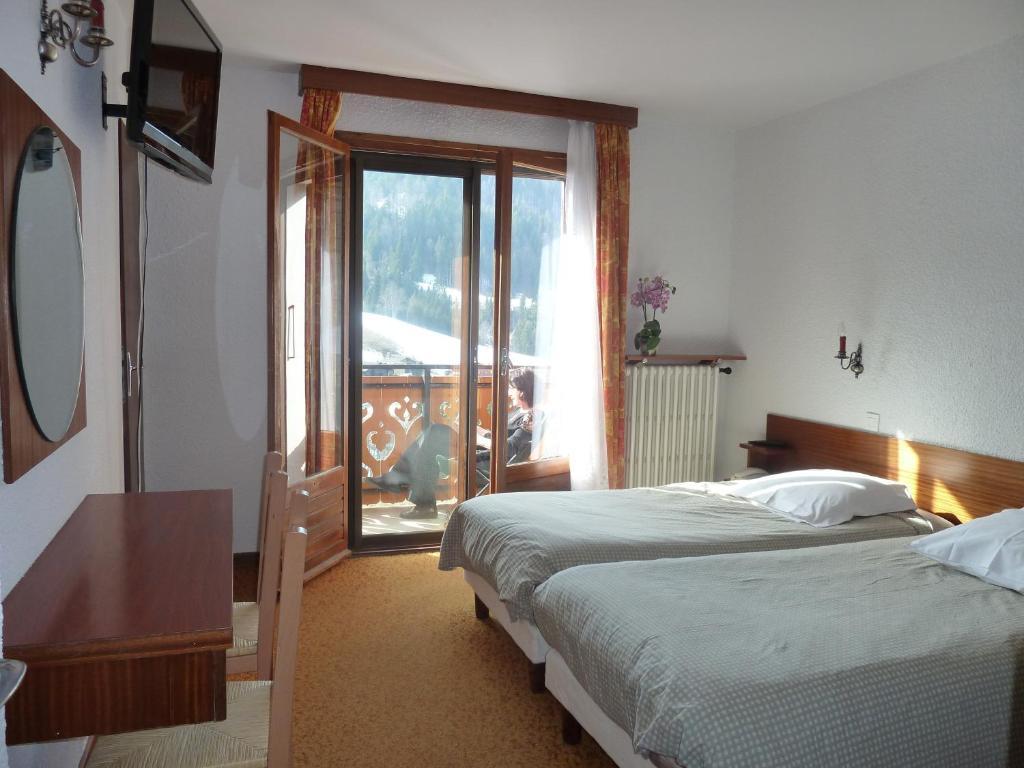 Chalet-Hôtel du Borderan La Clusaz Chambre photo