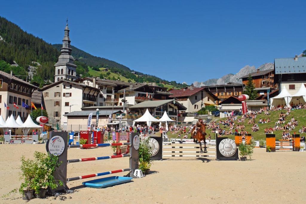 Chalet-Hôtel du Borderan La Clusaz Extérieur photo